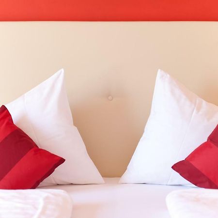 Hotel & Appartement Valtnaungut แชร์เมส ภายนอก รูปภาพ